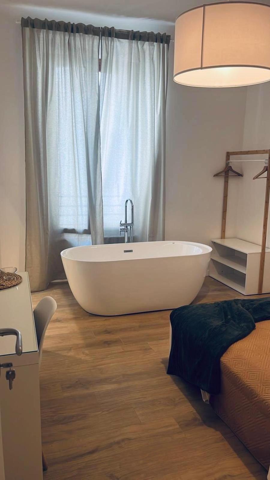 20 Settembre Rooms La Spezia Bagian luar foto